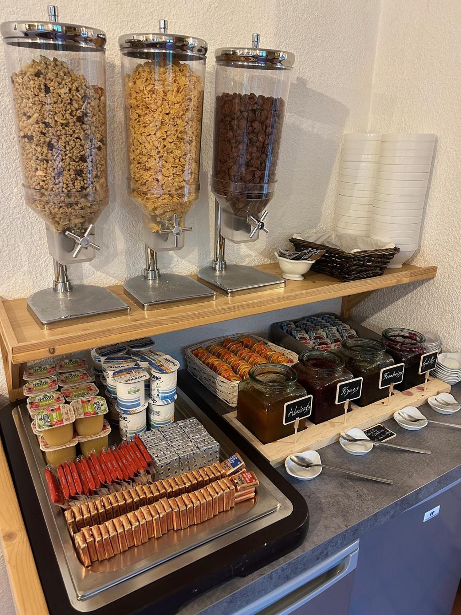 Hotel Residence Les Colchiques Le Monetier-les-Bains ภายนอก รูปภาพ