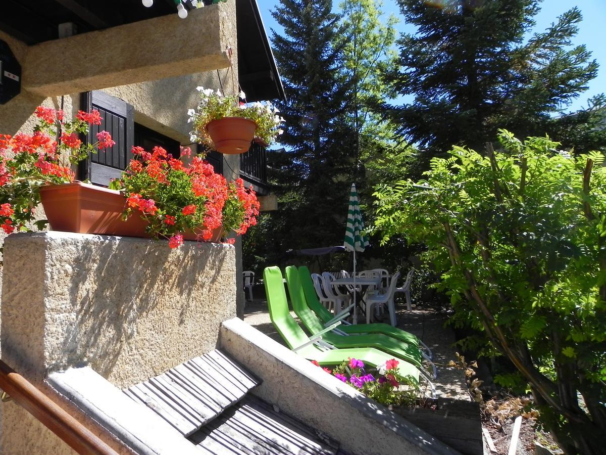 Hotel Residence Les Colchiques Le Monetier-les-Bains ภายนอก รูปภาพ