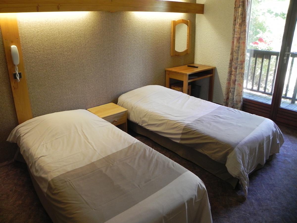 Hotel Residence Les Colchiques Le Monetier-les-Bains ภายนอก รูปภาพ